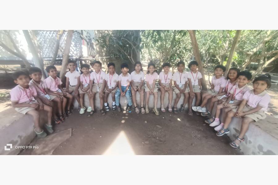 Field Trip Photo 18