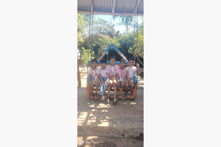 Field Trip Photo 21